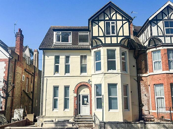 1 Bedroom Flat For Sale In Chapel Park Road, St Leonards-On-Sea, TN37