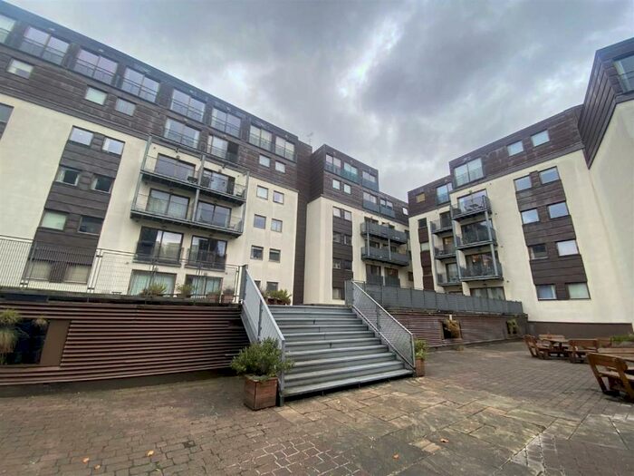 1 Bedroom Flat To Rent In Advent House, Isaac Way, Ancoats, M4