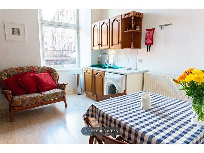 2 Bedroom Flat To Rent In Dowanhill Street, Glasgow, G11