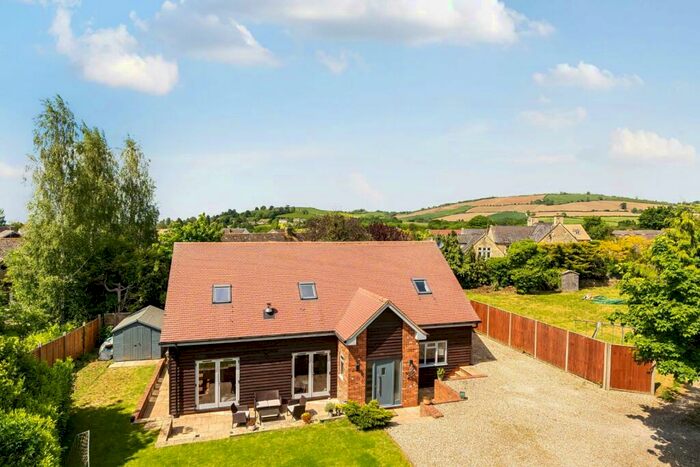 4 Bedroom Detached House For Sale In Gretton Road, Gotherington, Cheltenham, Gloucestershire, GL52