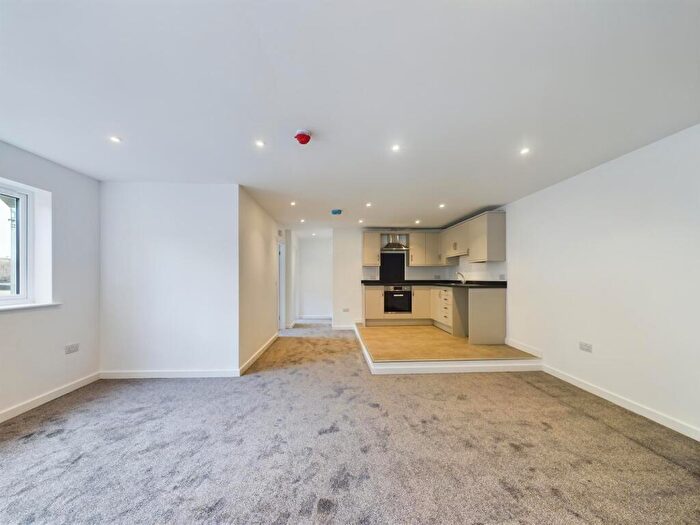 2 Bedroom Flat To Rent In Botchergate, Carlisle, CA1