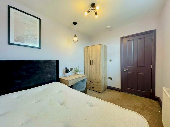 1 Bedroom Terraced House To Rent In Arundel Street, Brighton, BN2