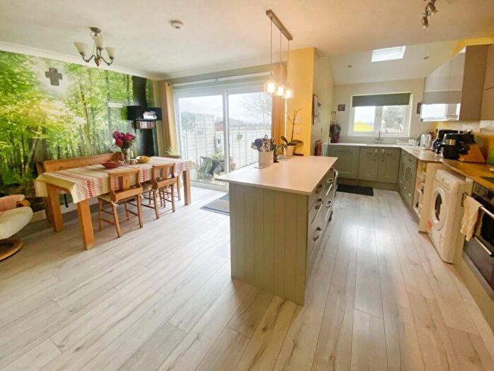 3 Bedroom Terraced House For Sale In Rumer Close, Long Marston, Stratford-upon-Avon, CV37