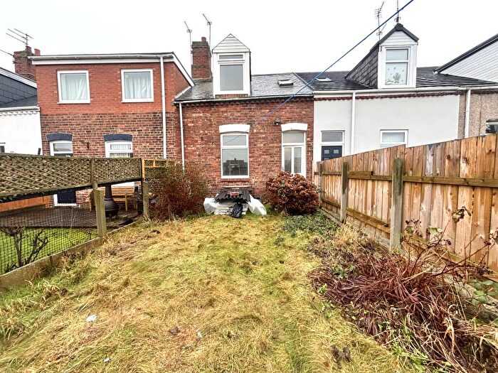 3 Bedroom Terraced House To Rent In West Street Sunderland, SR3