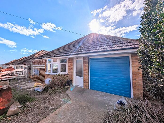 3 Bedroom Bungalow To Rent In Westhill Road, Wyke Regis, Weymouth, DT4