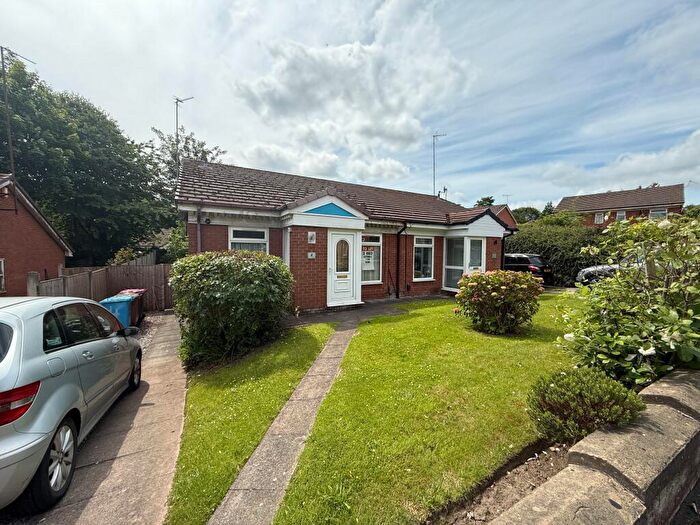 2 Bedroom Bungalow To Rent In Tysoe Gardens, Salford, M3