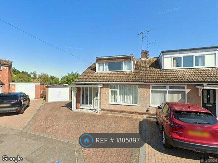 3 Bedroom Semi-Detached House To Rent In Arnsby Crescent, Northampton, NN3