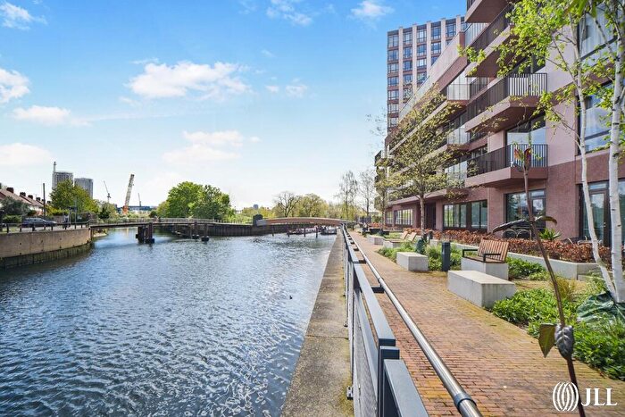 1 Bedroom Flat To Rent In Zinc Street Sugar House Island, E15