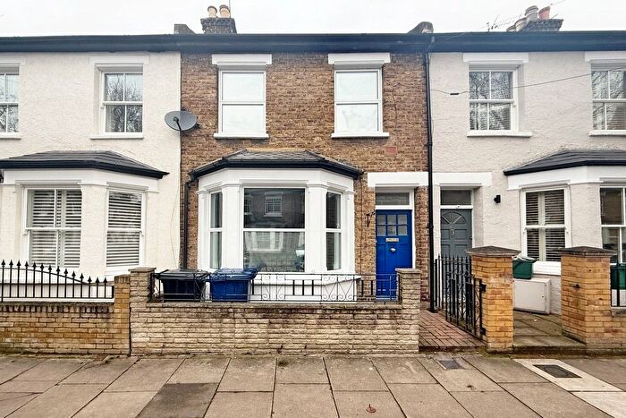 2 Bedroom Terraced House To Rent In Coningsby Road, London, W5