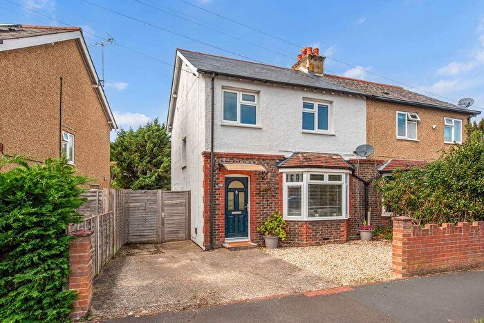 2 Bedroom Semi-Detached House For Sale In Kingsham Road, Chichester, PO19