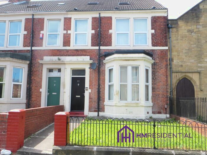 3 Bedroom Flat To Rent In Brighton Grove, Arthurs Hill, Newcastle Upon Tyne, NE4