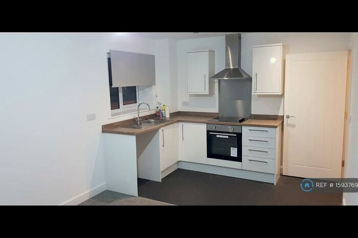 2 Bedroom Flat To Rent In Coopers Way, Blackpool, FY1
