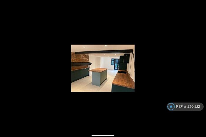 3 Bedroom Semi-Detached House To Rent In Drury Lane, Houghton Regis, Dunstable, LU5