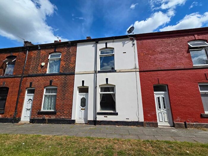 2 Bedroom Terraced House For Sale In Duckworth Street, Bury, BL9