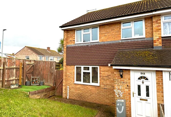 4 Bedroom Terraced House To Rent In Birchwood Road, Exmouth, EX8