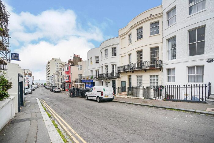 1 Bedroom Flat To Rent In Norfolk Square, BN1