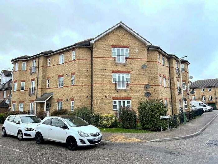 2 Bedroom Flat To Rent In Exmoor Court, Paignton Close, RM3