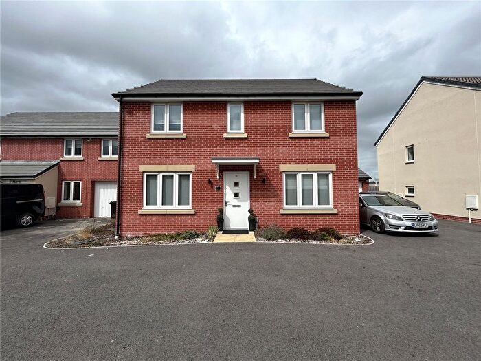 4 Bedroom Detached House To Rent In Nero Close, Bridgwater, Somerset, TA6