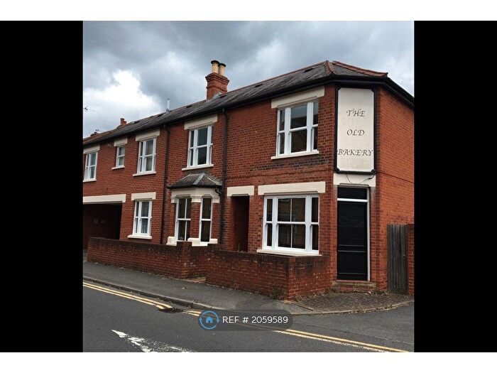 1 Bedroom Flat To Rent In The Old Bakery, Egham, TW20