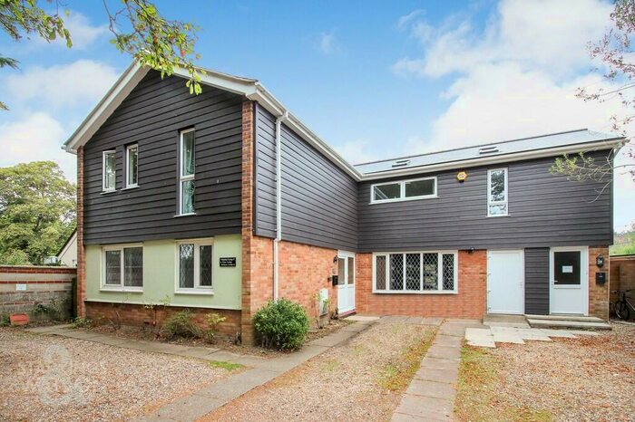 3 Bedroom Apartment To Rent In Tuckswood Lane, Norwich, NR4