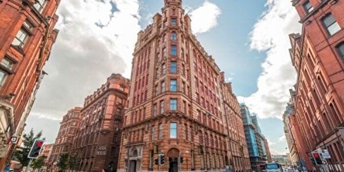 1 Bedroom Apartment To Rent In Princess Street, Manchester, M1