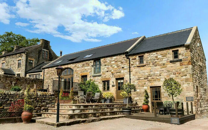 2 Bedroom Barn Conversion To Rent In School Lane, Dacre Banks, Harrogate, HG3