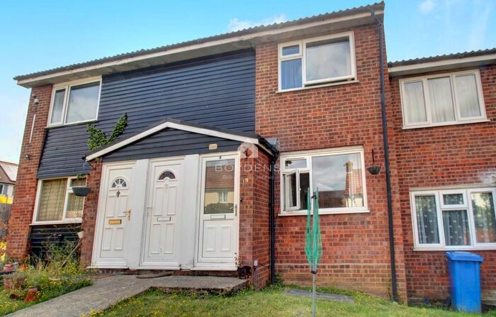 1 Bedroom Flat To Rent In Suffolk Square, Sudbury, CO10