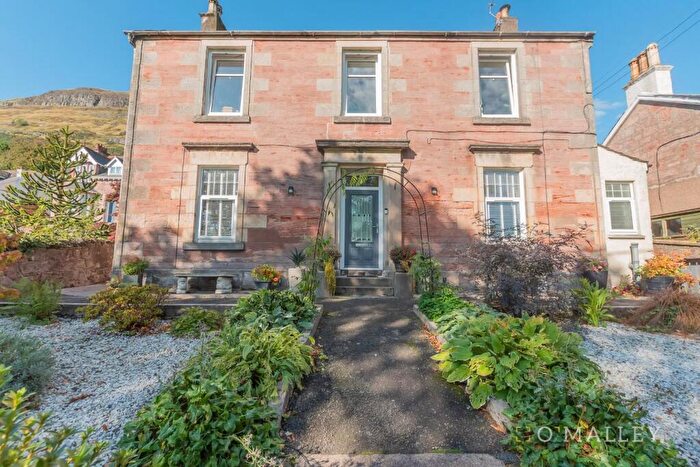 3 Bedroom Flat For Sale In Beauclerc Street, Alva, FK12