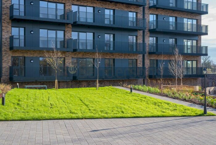 1 Bedroom Flat To Rent In George Street, Ashford, TN23