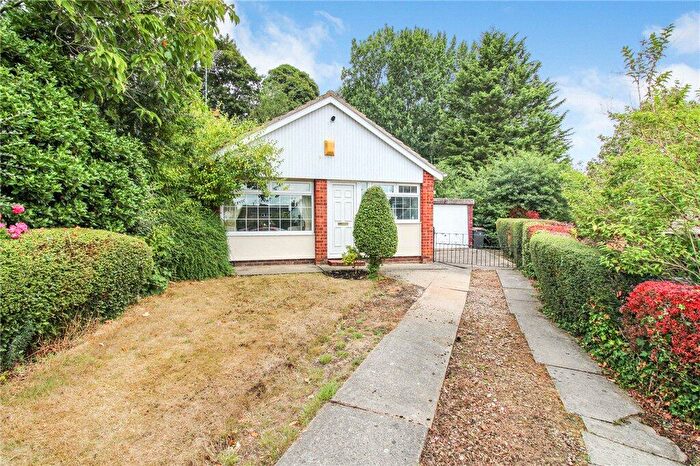 2 Bedroom Bungalow For Sale In Woodpark Drive, Knaresborough, North Yorkshire, HG5