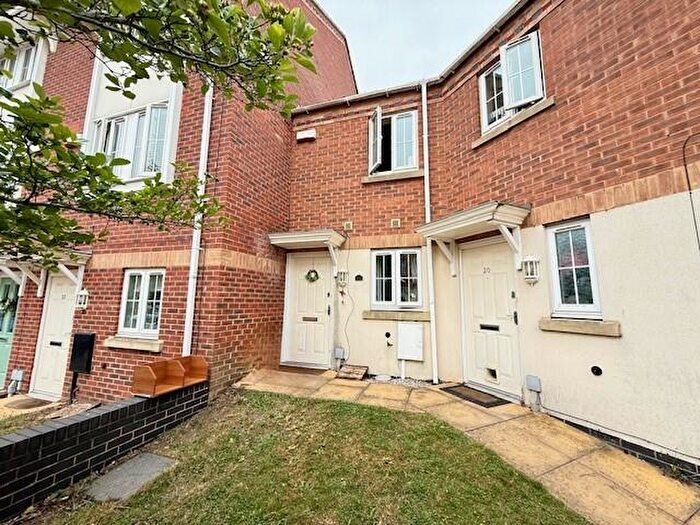 2 Bedroom House To Rent In Sarah Avenue, Nottingham, NG5