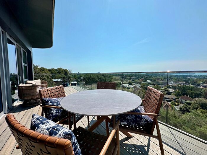 2 Bedroom Apartment For Sale In Vista, Mount Road, Poole, Bournemouth Christchurch Poole, BH14