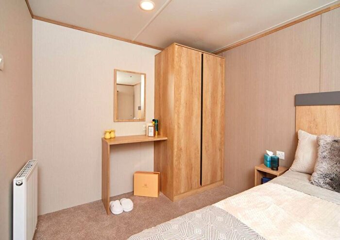 2 Bedroom Caravan For Sale In Hemsby, Great Yarmouth, NR29
