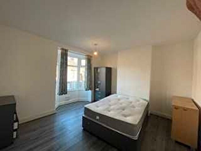 3 Bedroom Terraced House To Rent In Ivy Road, Leicester, L33