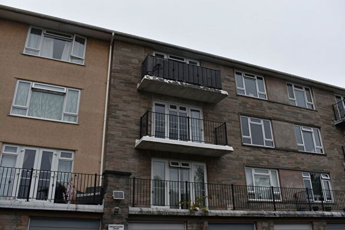2 Bedroom Flat To Rent In Shrubbery Avenue, Weston-Super-Mare, BS23