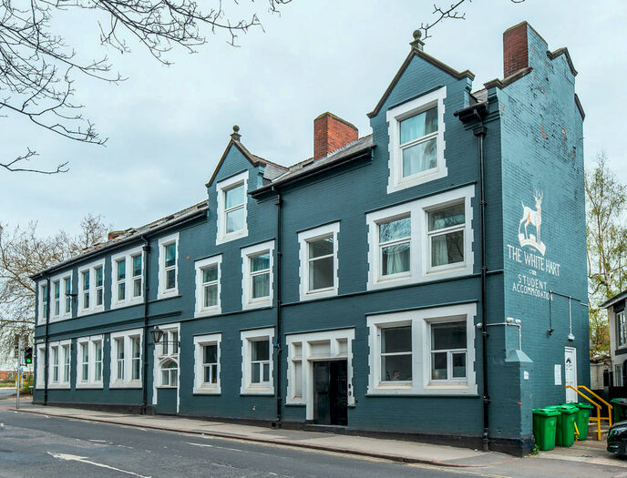 1 Bedroom Apartment To Rent In Glasshouse Street, NG1