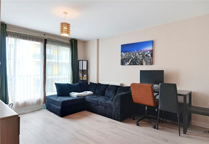 1 Bedroom Flat For Sale In Chatham Place, Reading, Berkshire, RG1