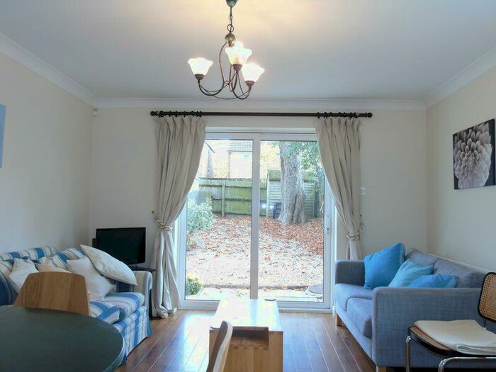 3 Bedroom Semi-Detached House To Rent In Don Bosco Close, Oxford, OX4