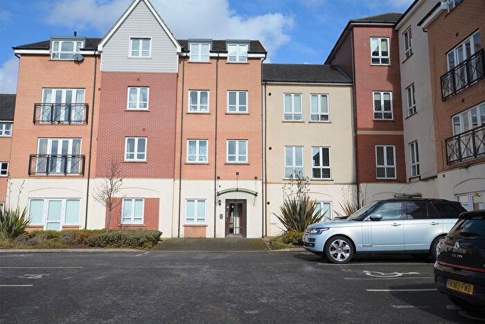 1 Bedroom Flat To Rent In River View, Northampton, NN4