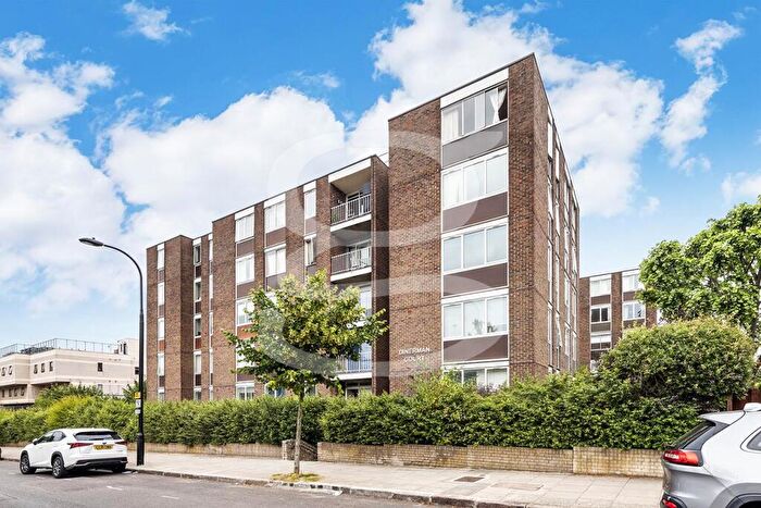 2 Bedroom Apartment To Rent In Boundary Road, St Johns Wood, NW8