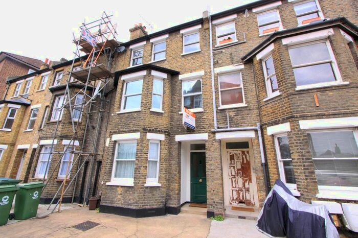 1 Bedroom Property To Rent In Deans Buildings, London, SE17