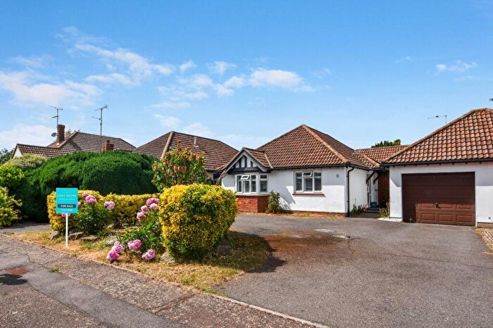3 Bedroom Bungalow For Sale In Bickenhall, Bishopsteignton Location, Shoeburyness, Essex, SS3