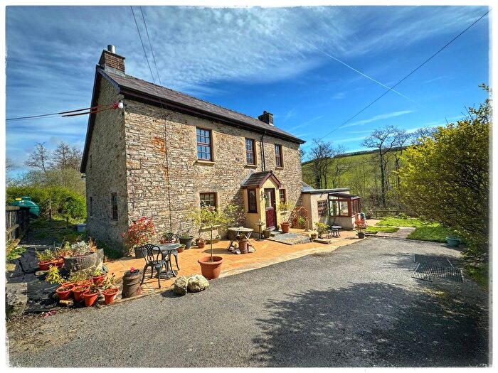 4 Bedroom Detached House For Sale In Cynwyl Elfed, Carmarthen, Carmarthenshire, SA33