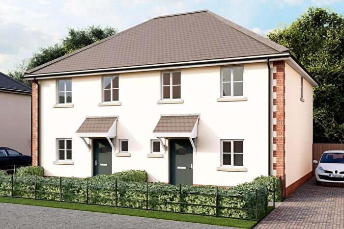 3 Bedroom Detached House For Sale In Lacey Avenue, Bideford, EX39