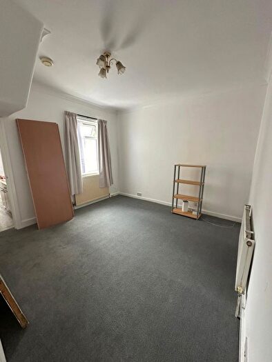 3 Bedroom Terraced House To Rent In Friars Road, London, E6