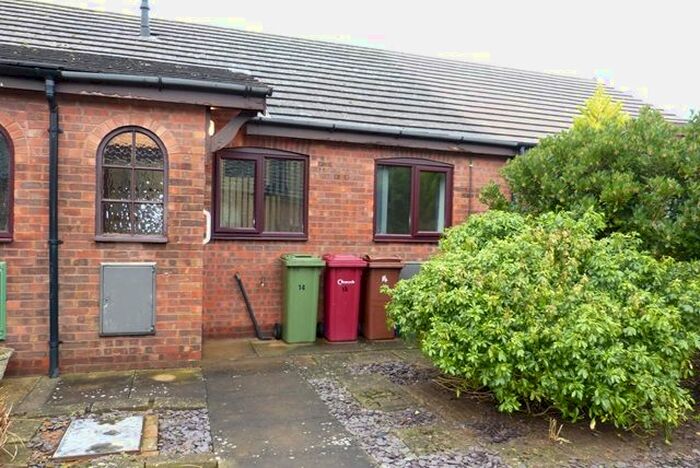 1 Bedroom Bungalow To Rent In Hall View, Messingham, Scunthorpe, DN17
