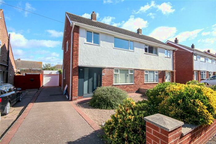 3 Bedroom Semi-Detached House To Rent In Canning Road, Tamworth, Staffordshire, B77