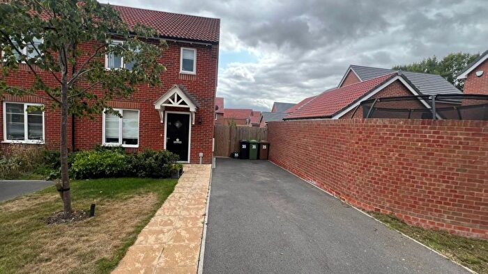 2 Bedroom End Of Terrace House For Sale In Tom Gaughan Way, Didcot, OX11