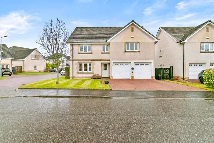 4 Bedroom Detached House For Sale In Ocein Drive, Jackton, G75
