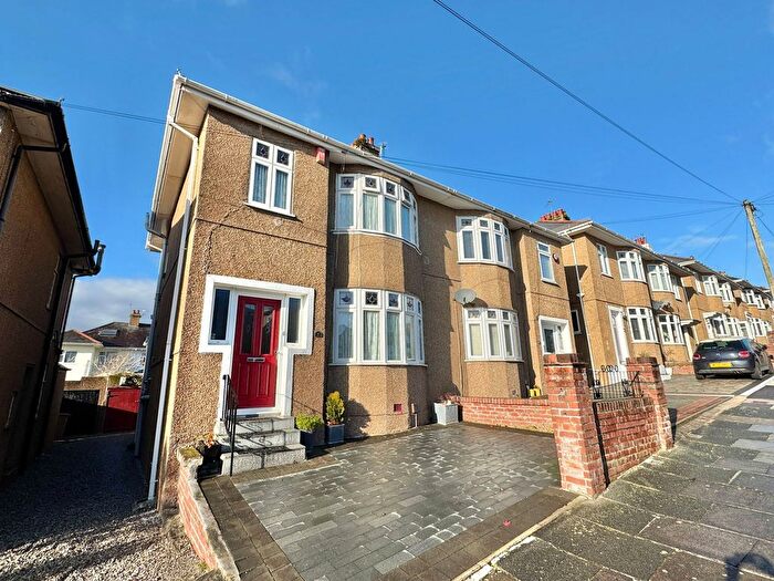 3 Bedroom Semi Detached House For Sale In Brancker Road, Beacon Park, Plymouth, PL2